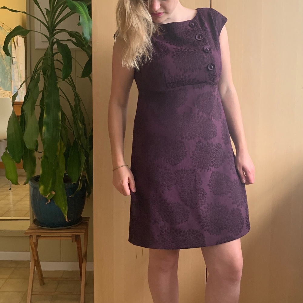 VINTAGE purple brocade shift dress, size 6 petite